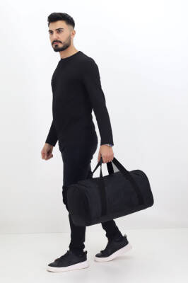 Siyah Spor ve Seyahat Çantası – Ayakkabı Bölmeli, Su Geçirmez, Omuz Askılı Antrenman Çantası - 3